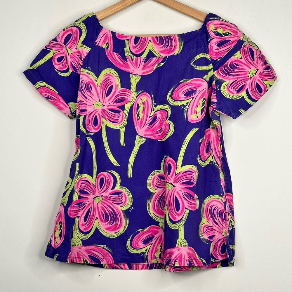 Koi by Kathy Pederson Set of 2 Size XS Scrub Uniform Top Zebra Floral Print - Picture 2 of 9